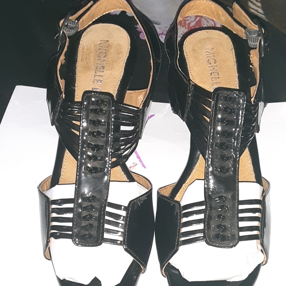 Black Michelle D Strappy Sandals w/heel